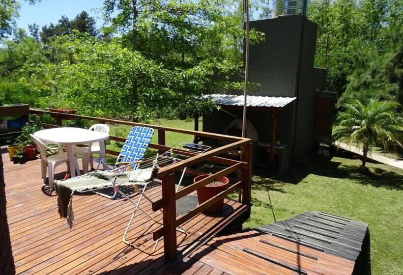 Дом 3 Спальни, Gaia Hostal