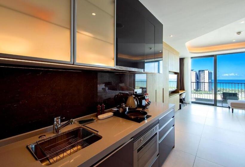 Superior Studio Sea View, Oakwood Apartments Sanya