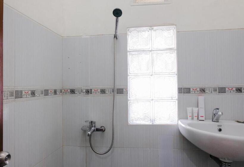 Номер Deluxe, Ndalem Katong Guest House Ponorogo