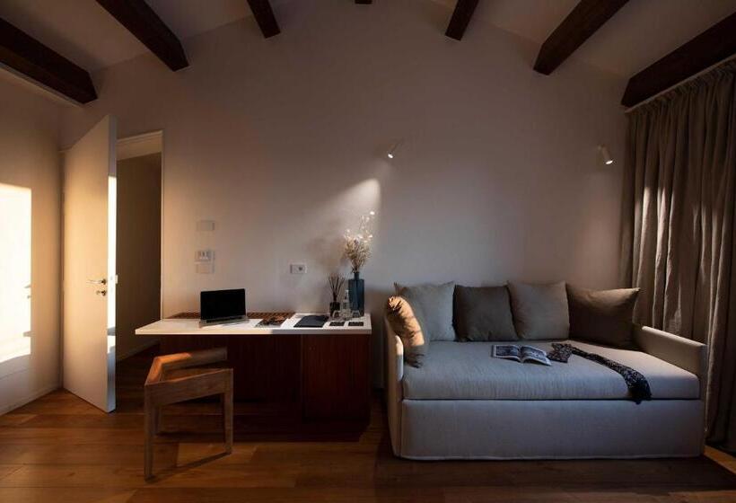 Полулюкс, Locanda Remare