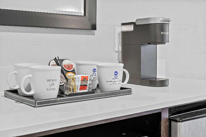 Люкс Кровать Кинг, Best Western Wesley Inn & Suites