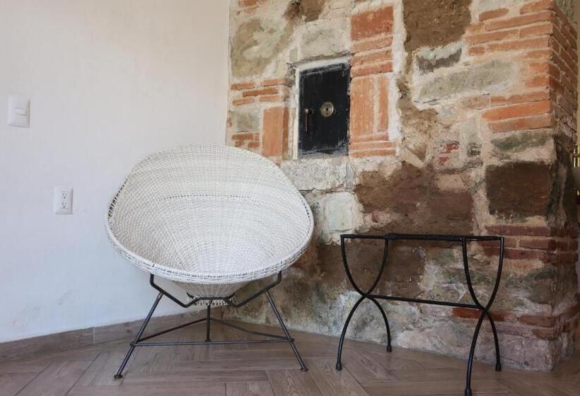 Полулюкс, Tabaa Oaxaca