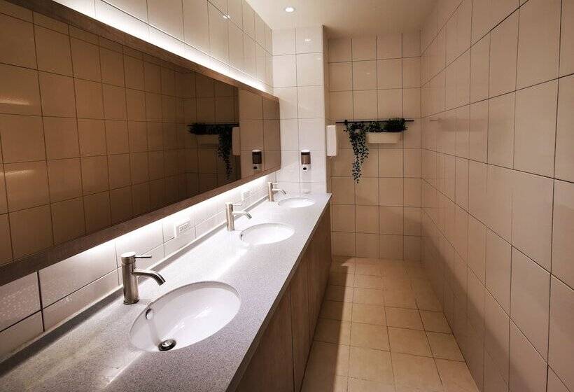 اتاق استاندارد یک تخته با سرویس بهداشتی مشترک, Bluewater Hotel Xpark Gloria Outlets Taoyuan Baseball Stadium