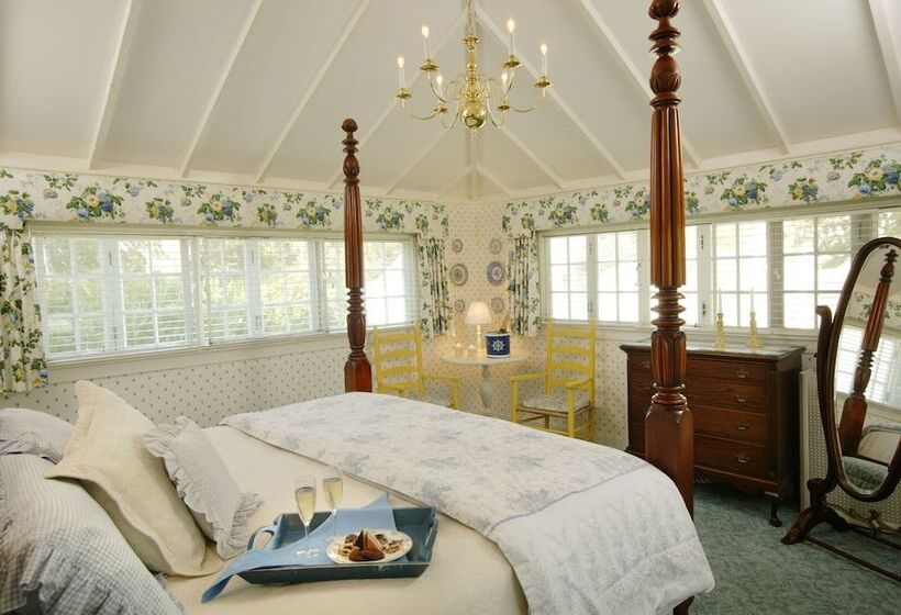 Люкс Superior, Captain's House Inn