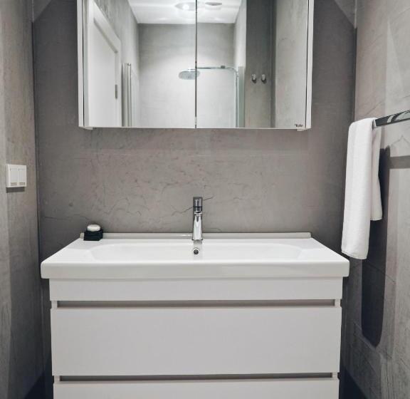 Номер Стандарт с Балконом, Bono Hotel Old Town