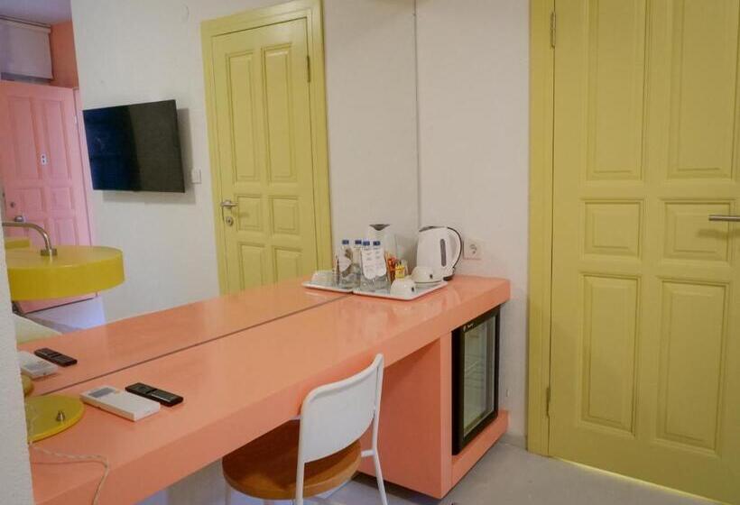 Номер Стандарт, Bono Hotel Old Town