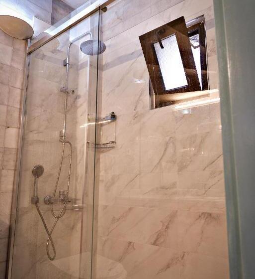 Люкс Дюплекс, Bono Hotel Old Town