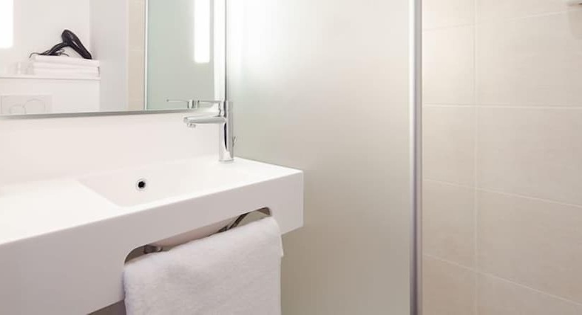 Четырехместный Номер Стандарт, B&b Hotel Igny Palaiseau