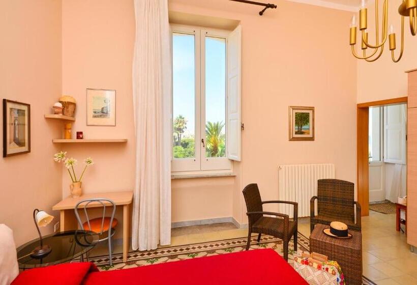 Triple Room Sea View, Balcone Su Otranto