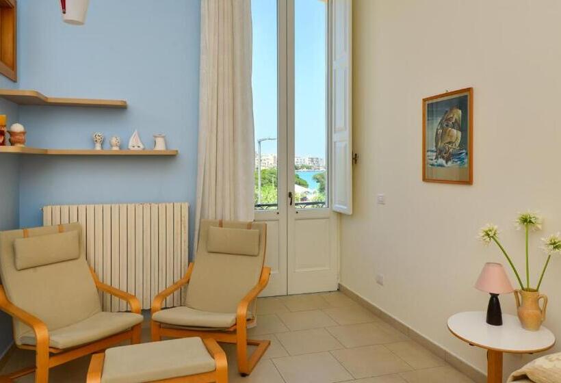 اتاق استاندارد با تخت بزرگ, Balcone Su Otranto