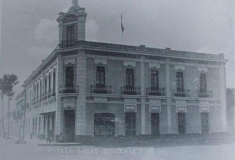 Полулюкс с Балконом, Estancia Real