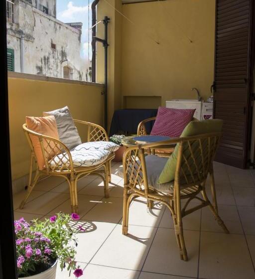 اتاق استاندارد با تراس, Casa Domi