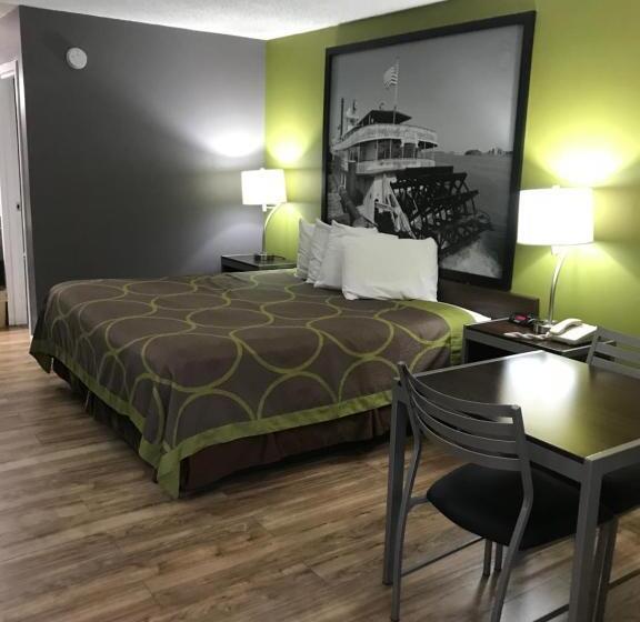 Номер Deluxe Кровать Кинг, Super 8 By Wyndham Slidell