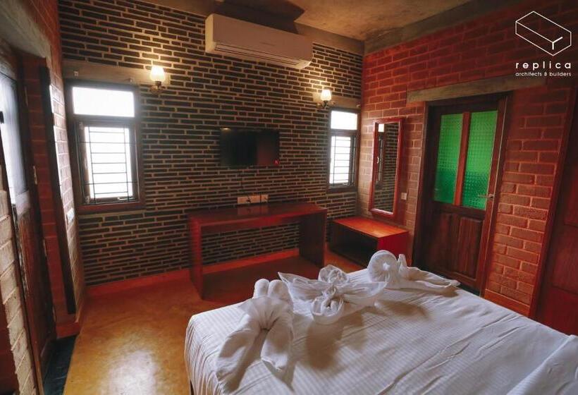 سوئیت با بالکن, Villa Ecotiva