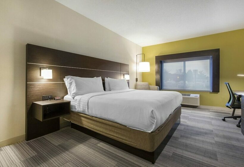 Номер Стандарт, Holiday Inn Express And Suites Chicago West   St Charles, An Ihg