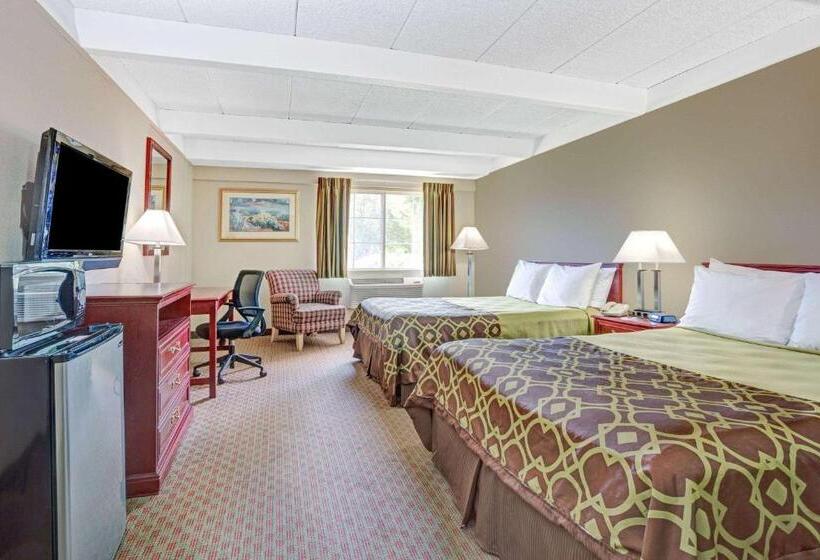 Номер Стандарт, Travelodge By Wyndham Iowa City