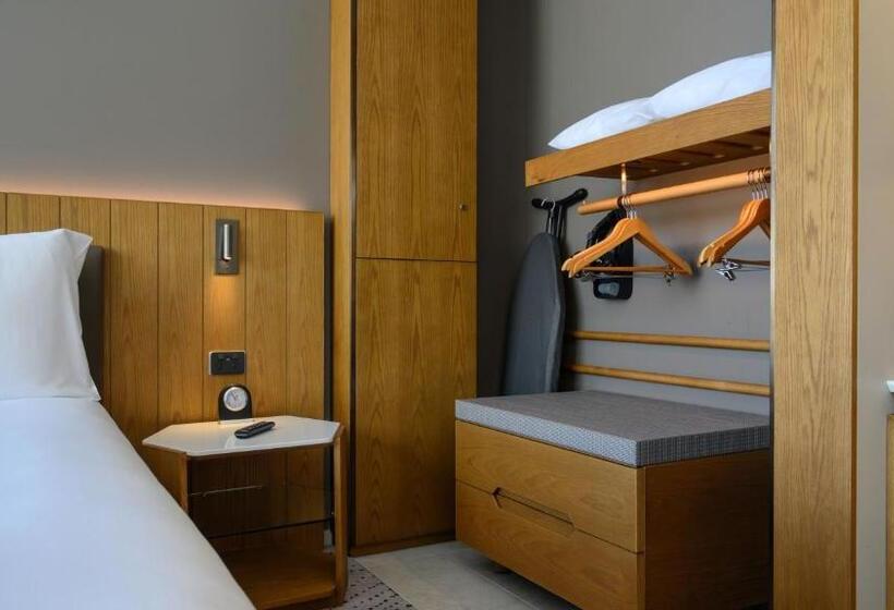 适合残疾人使用的标准间, Crowne Plaza Hobart, An Ihg