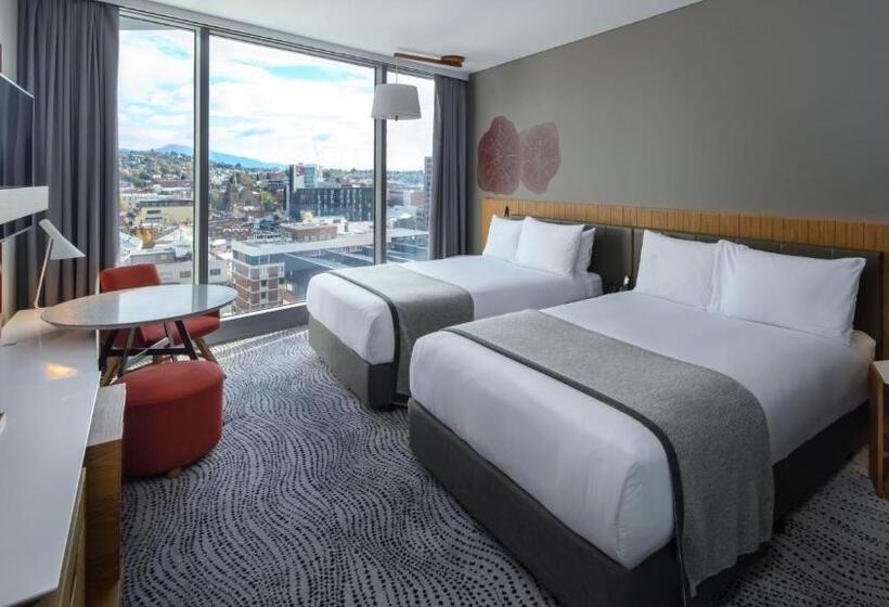 חדר קלאב, Crowne Plaza Hobart, An Ihg