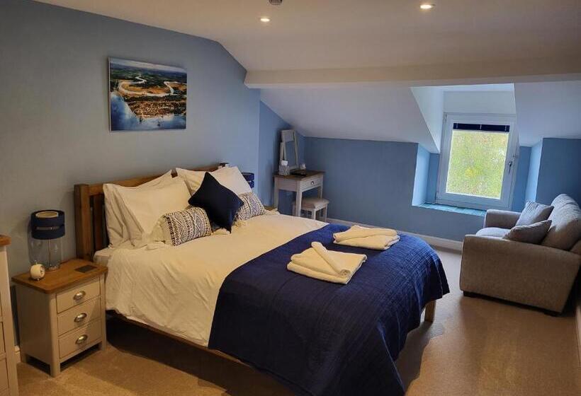 标准间带游泳池, St Andrews House B&b