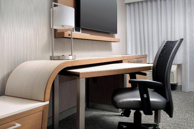 Стандартный Номер Кровать Кинг, Courtyard By Marriott Portland Hillsboro