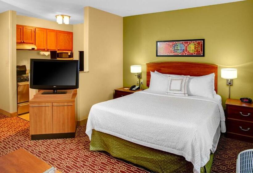 Люкс, Hawthorn Extended Stay By Wyndham Cincinnati Ne Mason