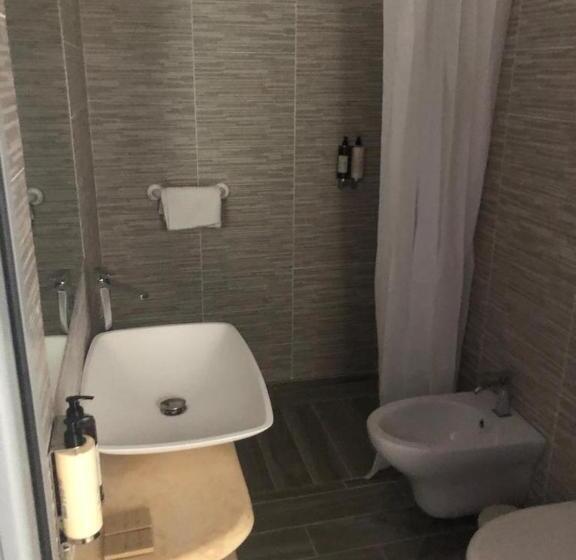 اتاق عادی, Alla Porta Di Sotto B&b