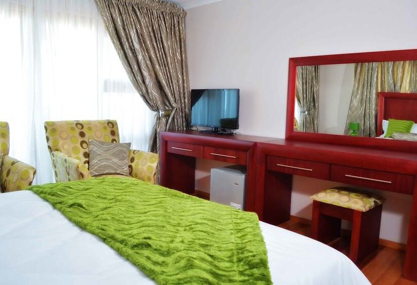 Номер Deluxe Вид на Море с Балконом, Empoza Seaview Guesthouse