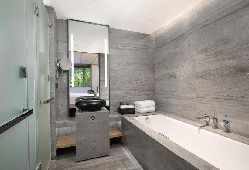 スイート, Hualuxe Xi An Tanghua, An Ihg