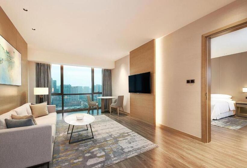 Президентский Люкс, Four Points By Sheraton Jiaxing