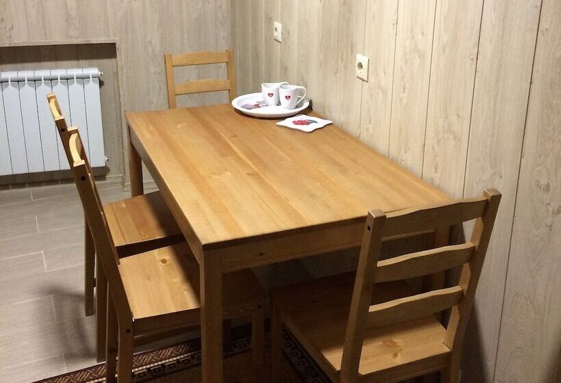 Семейный Номер, Nikolin Park Guest House