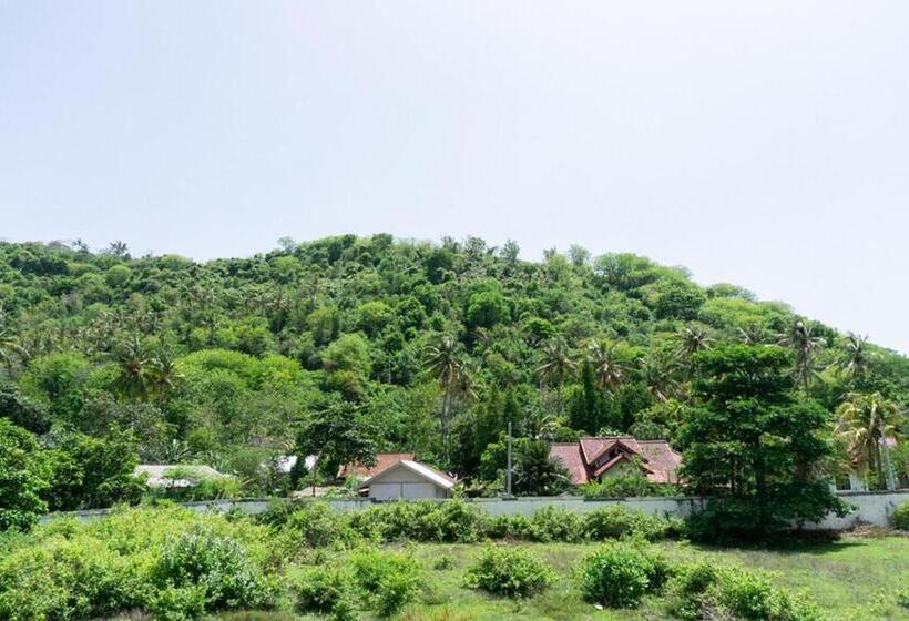 Номер Стандарт с Террасой, Besar Bulan Baru   Senggigi