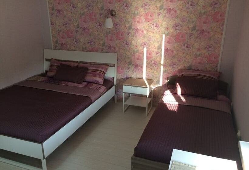 Трехместный Номер Deluxe, Morskaya 250