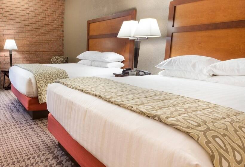Номер Deluxe, Drury Inn & Suites Jackson Mo