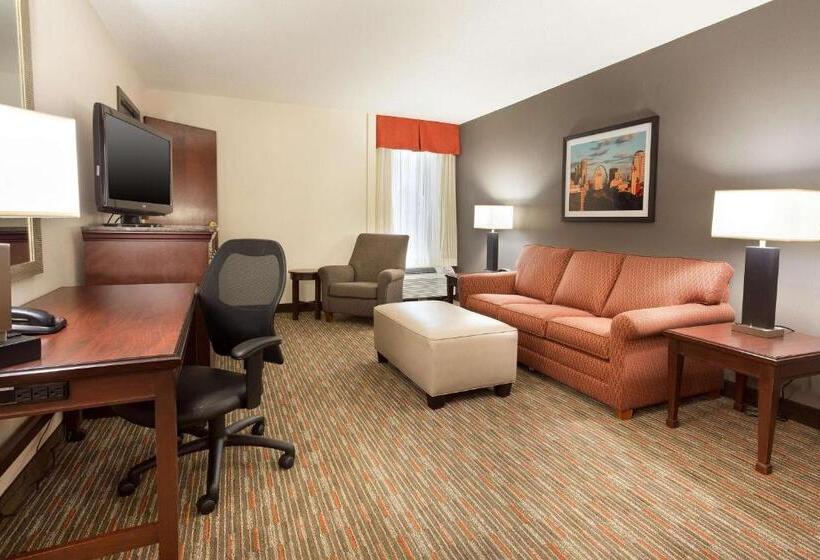 キングサイズベッドのスイートルーム, Drury Inn & Suites St. Louis Airport