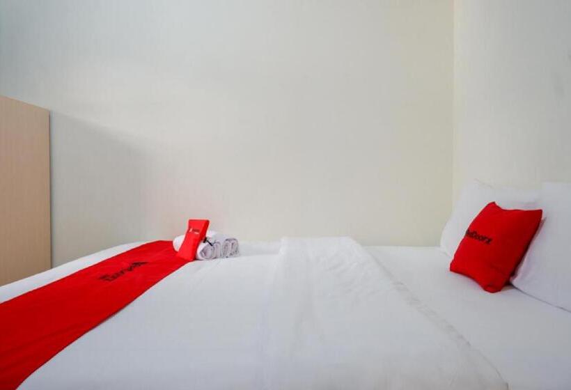Номер Стандарт, Reddoorz Near Alun Alun Kudus 2
