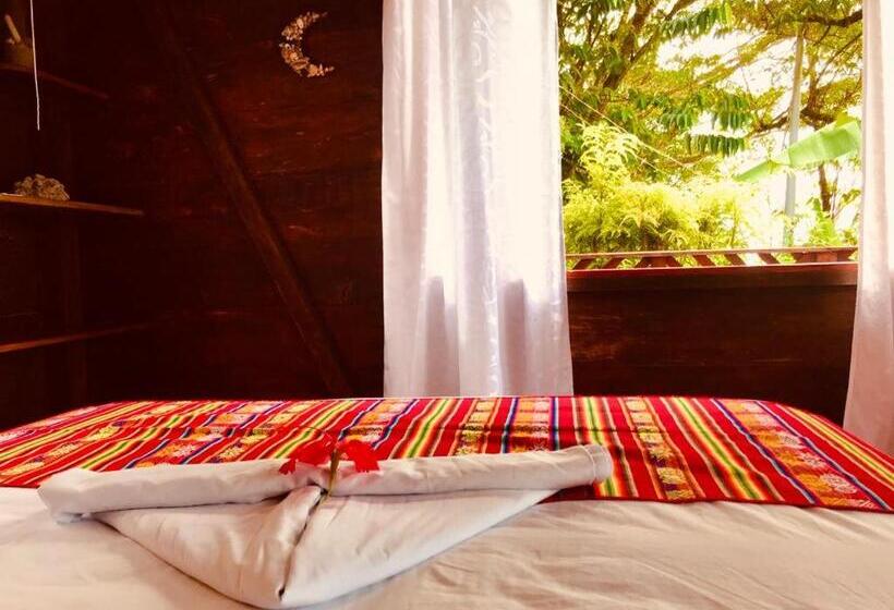 کلبه ییلاقی, Hostal Doble Vista