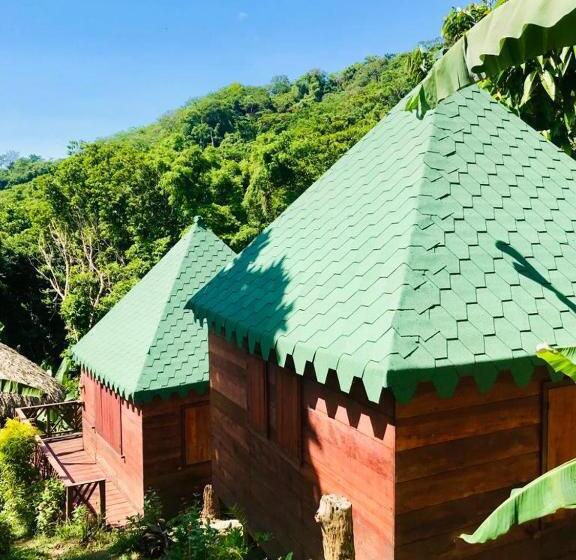 کلبه ییلاقی, Hostal Doble Vista