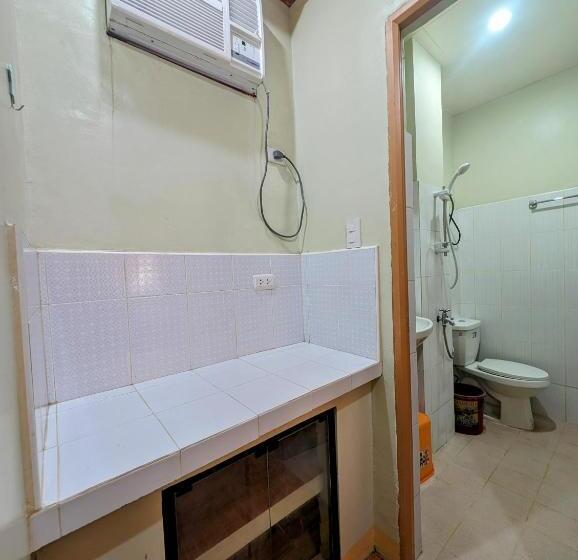 침실 2개 아파트, Screaming Gecko Hostel