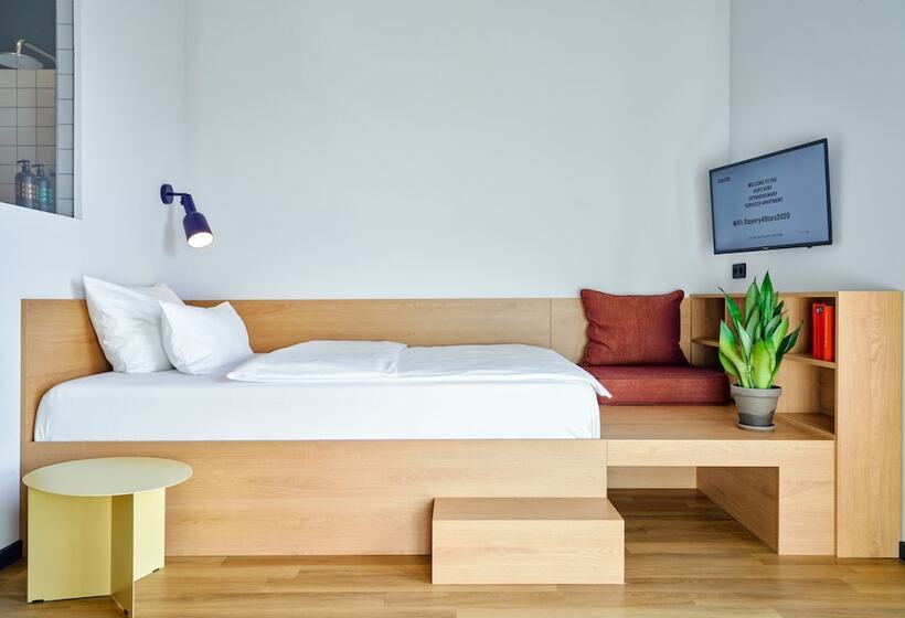 Студия Стандарт, Stayery Bielefeld Hauptbahnhof