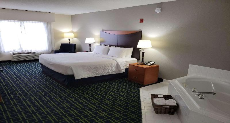 Люкс Кровать Кинг, Best Western Louisville South   Shepherdsville