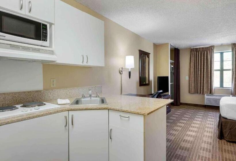 스탠다드 스튜디오 킹침대, Extended Stay America Suites  Santa Barbara  Calle Real