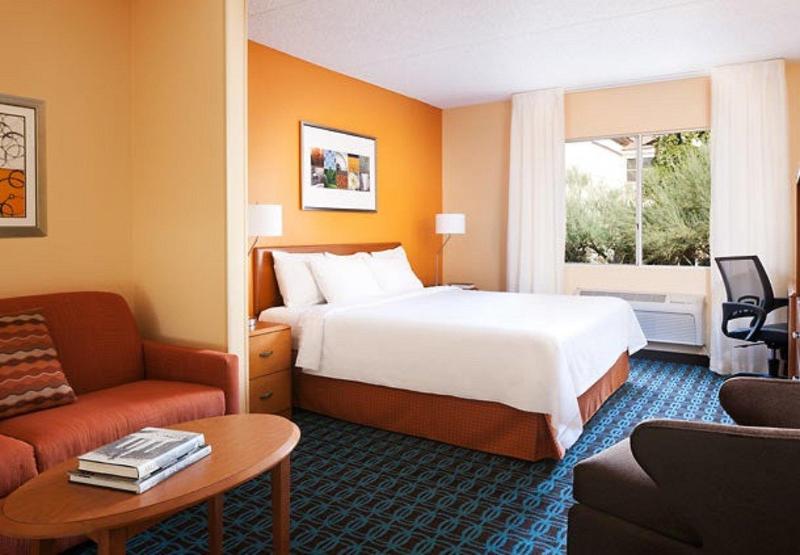 Стандартный Номер Кровать Кинг, Holiday Inn Express & Suites Phoenix   Mesa West, An Ihg