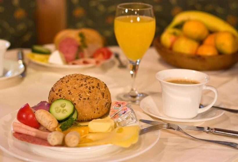 Номер Стандарт, Aparthotel Krösbacher
