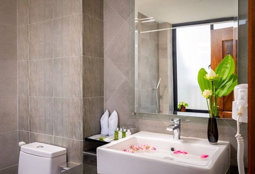 Номер Deluxe, Mony Reach Angkor