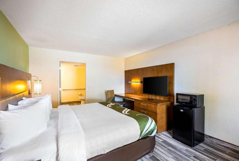 스탠다드 룸 킹사이즈 침대, Baymont By Wyndham Orlando Downtown