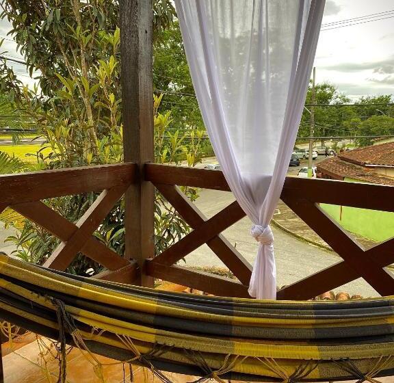 اتاق خانوادگی, Mai Chameguin Hospedagens Paraty