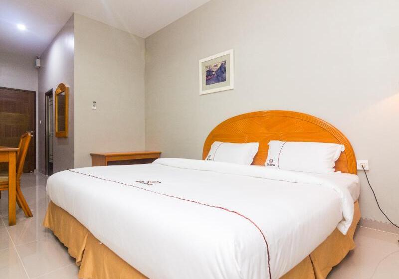 Номер Deluxe, Capital O 1867 Kara Guest House