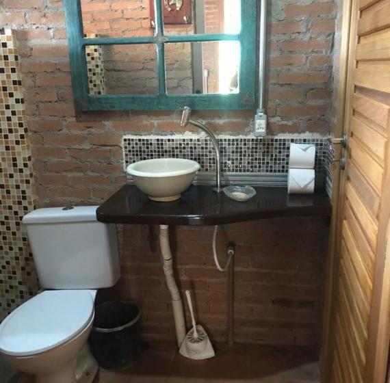샬레, Espaço Casa Na Rocha
