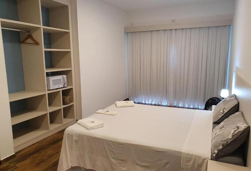 디럭스 트리플 룸, Espaço Casa Na Rocha