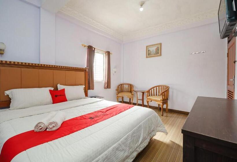 اتاق استاندارد, Reddoorz @ Parapat